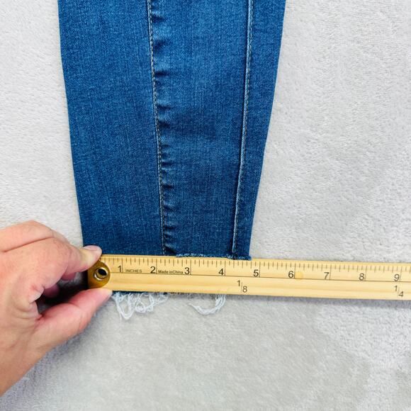 Free People Jeans Women 29R Med Wash Blue Denim Pintuck Step Hem Mid Rise Skinny - Picture 12 of 13